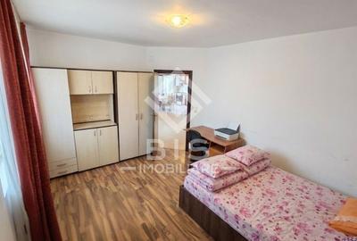 Vând Apartament Luminos, 2 Camere + Dressing, Zona Sanovil - 9