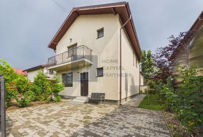 Casă individuală cu 4 camere în Central