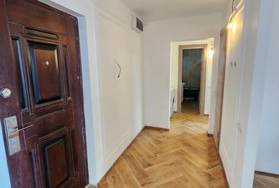 Vand apartament  2 camere decomandat zona Lunei 56mp - 5