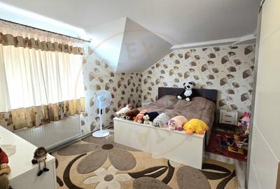 De vanzare casa str Șoimoseni - 7