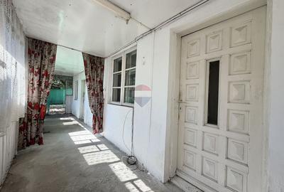 Casă cu teren 251 mp – zona Andronache, Strada Mențiunii - 31