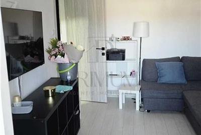 Garsonieră decomandată, mobilată în Complex Studențesc