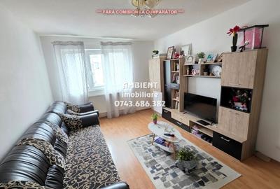 Apartament cu 3 camere decomandat, mobilat în Central