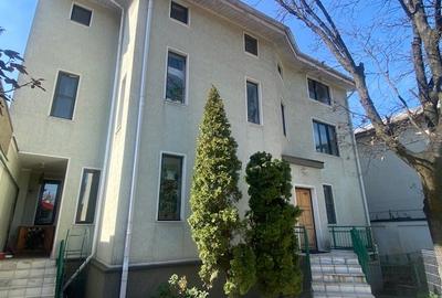 Sura Mare, Eroii Revolutiei, vila, 566mp teren, piscina! - 2