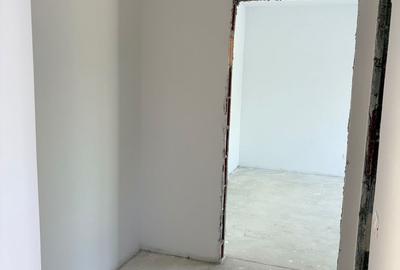 VILĂ CONTEMPORANĂ DE VÂNZARE – 450.000 €     COMISION% - 13