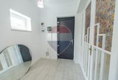 Apartament de inchiriat, 137 mp, central, curte proprie - 33