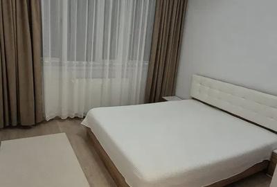 Apartament cu 2 camere semidecomandat în Giurgiului