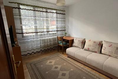 Apartament 3 camere mobilat si utilat la parter din 4 etaje. - 11