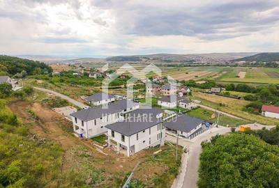 Casă individuală cu 4 camere în Jucu de Sus
