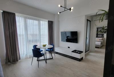 Apartament cu 2 camere semidecomandat, mobilat în Tomis Nord