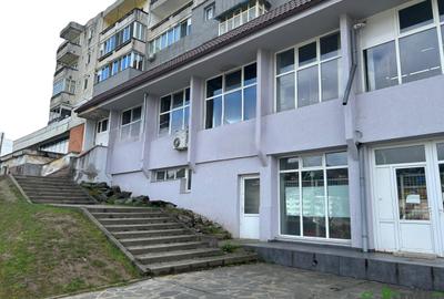 Spațiu comercial, 176 mp în Central