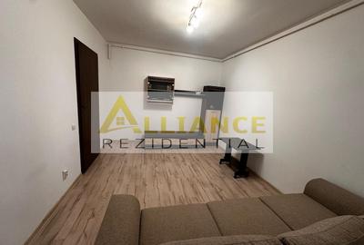 Apartament cu 2 camere decomandat, mobilat în Central