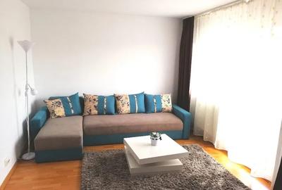 Apartament cu 3 camere decomandat, mobilat în Zorilor