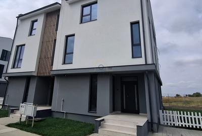 Duplex cu 5 camere în Otopeni