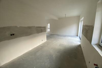 Duplex de vanzare, 195 mp utli, Garaj , zona Tauti - 13