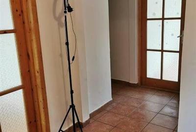 Apartament 4 camere zona Soarelui etaj 1 - 11