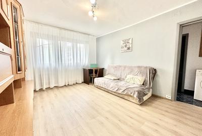 Apartament cu 2 camere semidecomandat, mobilat în Girocului