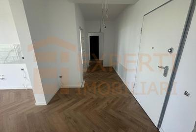 Apartament 3 camere Lake On Residence - vedere superba catre lac; COMISION 0% - 7