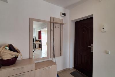 Apartament cu 2 camere, 53 mp, parcare, zona Terra - 10