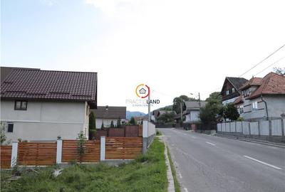 Teren Construcții intravilan de 2516 mp, în Moieciu