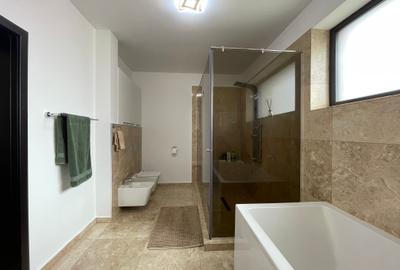 Vanzare VILA la cheie 338 mp  teren 800 mp - pe malul lacului Laguna Verde - 23