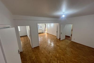 Apartament spatios in vila - 4