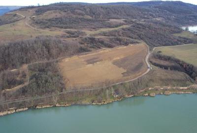 Teren Construcții extravilan de 18100 mp, în Colun