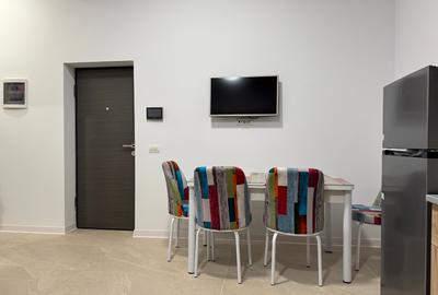 Proprietar, ofer spre inchiriere apartament cu 2 camere, in bloc nou - 7