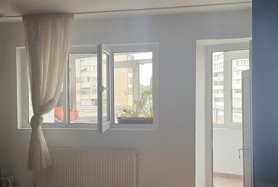 Apartament cu 2 camere decomandat în Mazepa 1