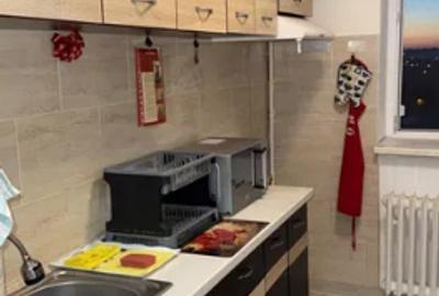 Apartament cu 2 camere semidecomandat în Giurgiului
