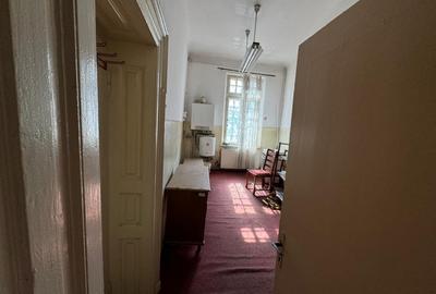 Casa boiereasca Ultracentrala, cu potential comercial deosebit! - 19