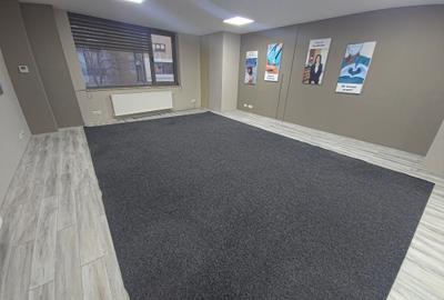 Birou de închiriat  80 mp clădire premium, Bulevardul Mamaia – zona Delfinariu - 1