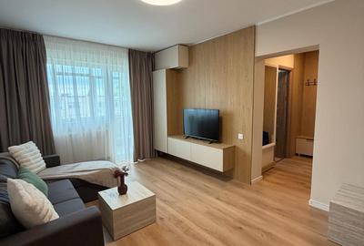 Apartament cu 2 camere semidecomandat, mobilat în Tomis III