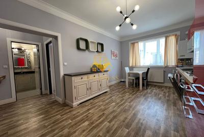 Apartament cu 2 camere semidecomandat, mobilat în Gheorgheni