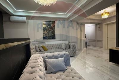 Apartament cu 3 camere de vânzare în zona Ultracentral - 1