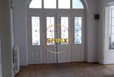 Parc Cismigiu, de vanzare vila interbelica cu 2 apartamente, curte, parcare - 7