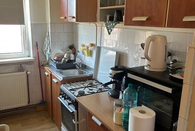 De vanzare apartament cu 4 camere, zona Favorit - 9