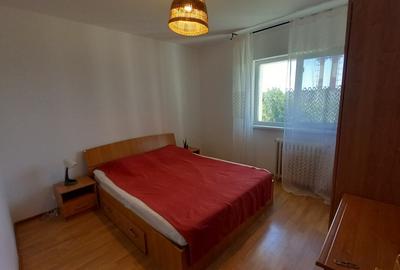 Apartament cu 2 camere decomandat în Băneasa