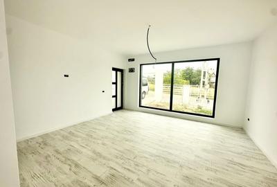 Casă individuală cu 4 camere în Miroslava