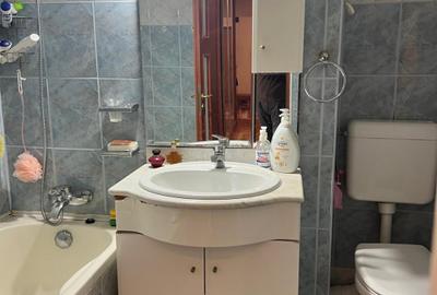 Unirii-Decebal stradal, 4 camere, etaj 6, st- 115 mp, - 7