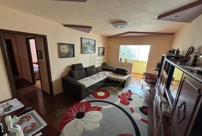 Apartament cu 4 camere | 86 mp | etaj 3/4 | Tractorul, str Aluminiului | Brasov - 1