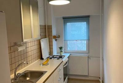 Garsoniera / decomandata / 40 mp / metrou / balcon / Virtutii-Lujerului - 3