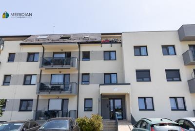 Apartament cu 2 camere decomandat în Tractorul
