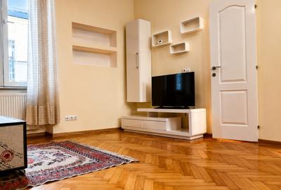 Stylish Apartment in the Heart of Cluj – Matei Corvin street - 4