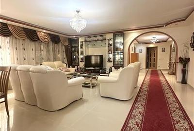 Pensiune cu 15 camere in Mamaia Nord - Business la Cheie - 2