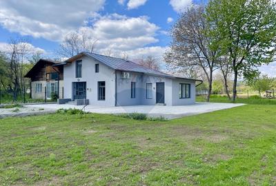 Duplex cu 4 camere în Poiana Vărbilău