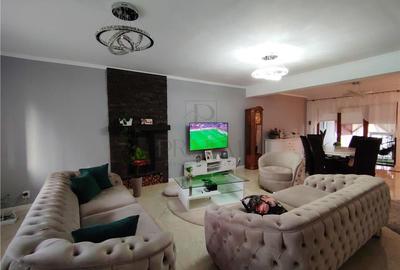 Duplex cu 5 camere în Moșnița Nouă