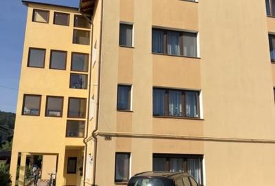 Apartament modern cu 2 camere si 2 locuri parcare - Str Mijloc