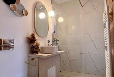 Vând apartament 5 camere - 7