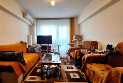 Vanzare apartament 3 camere zona Dristor / Rm. Sarat / stradal / etaj 4